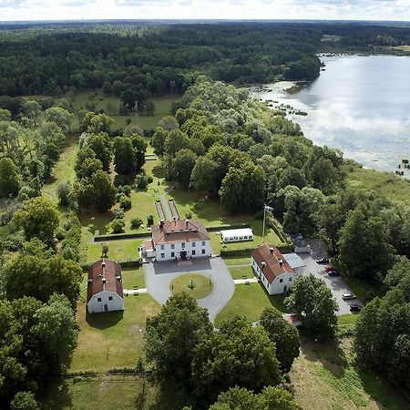 Готель Noors Slott Knivsta  Екстер'єр фото
