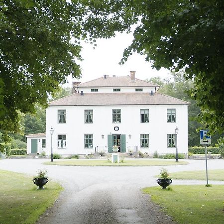 Готель Noors Slott Knivsta  Екстер'єр фото